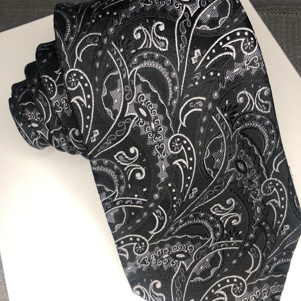 Tie